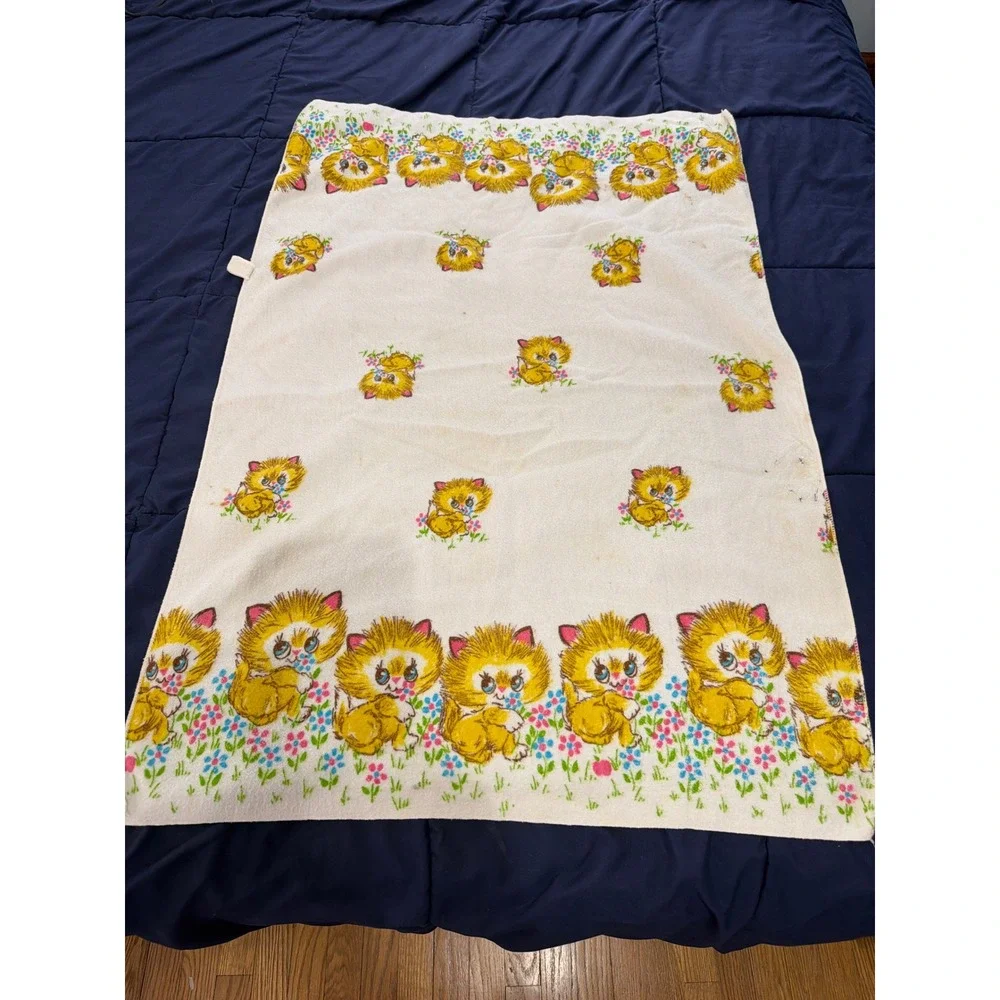 MCM Babycare Receiving Blanket White Vintage Yellow Kitten Floral Print USA